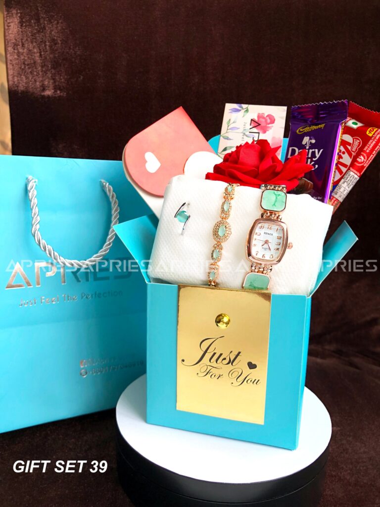 Best Gift Packages For Her | SET-039